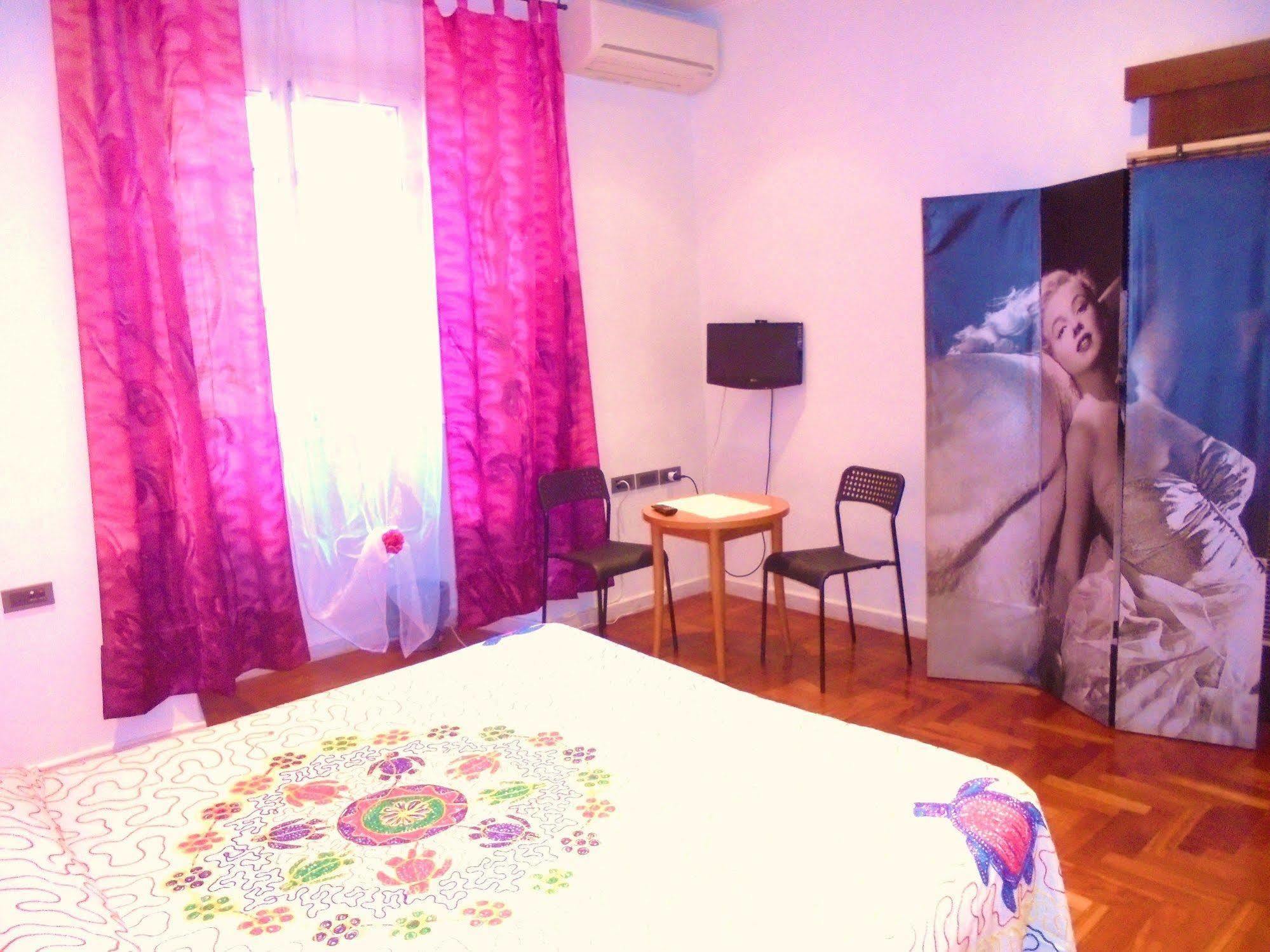 Bed and Breakfast Max House Rom Exterior foto